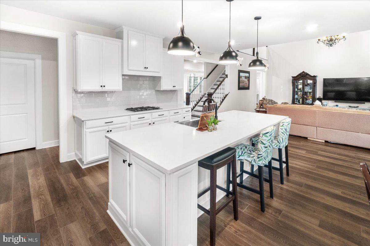 WESTMOUNT - Residential