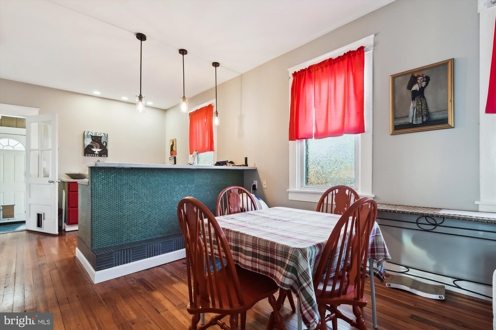 RIDGEWOOD - Residential Income