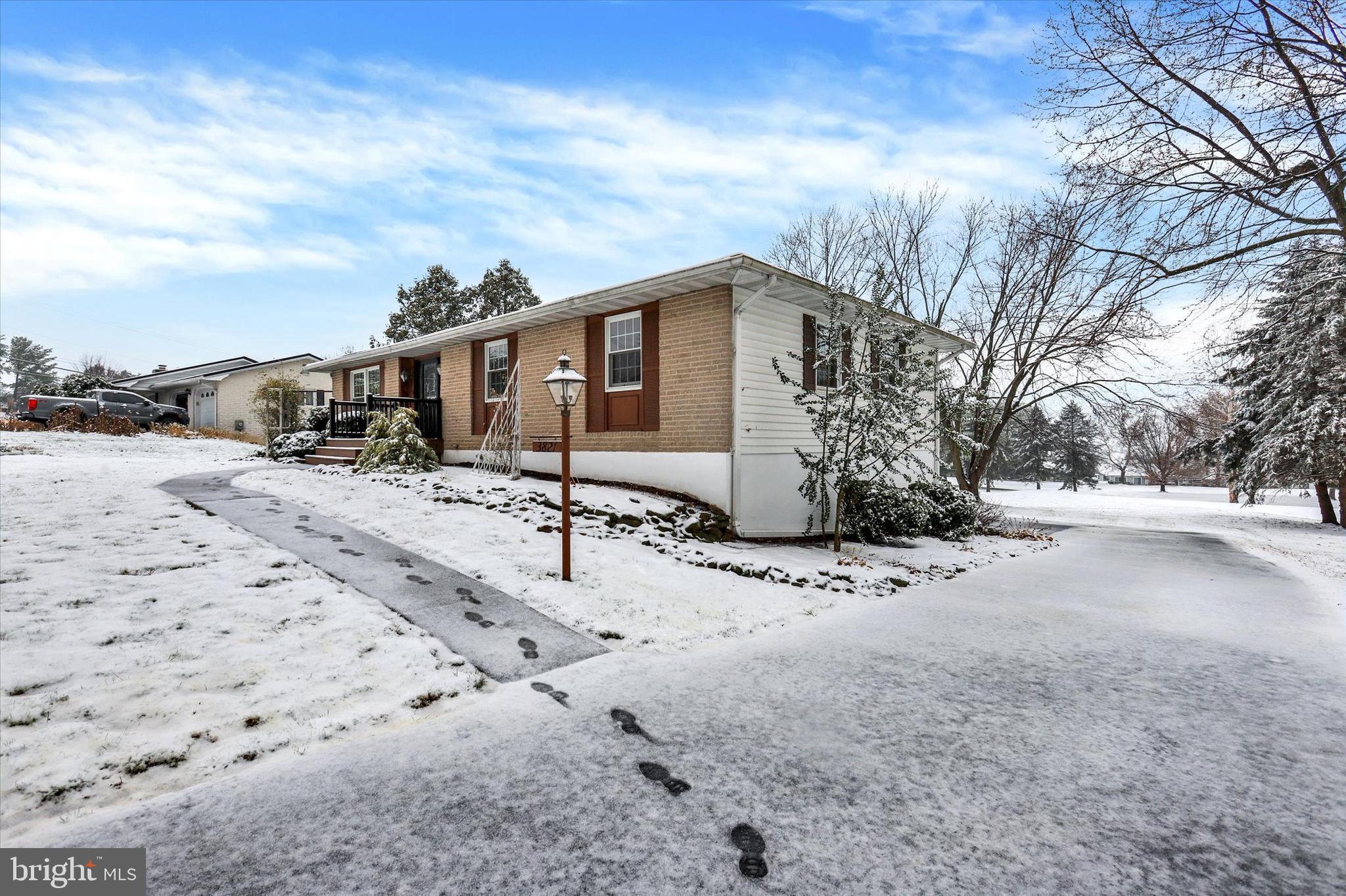 PENN NATIONAL GOLF COURSE COMMUNITY - Residential