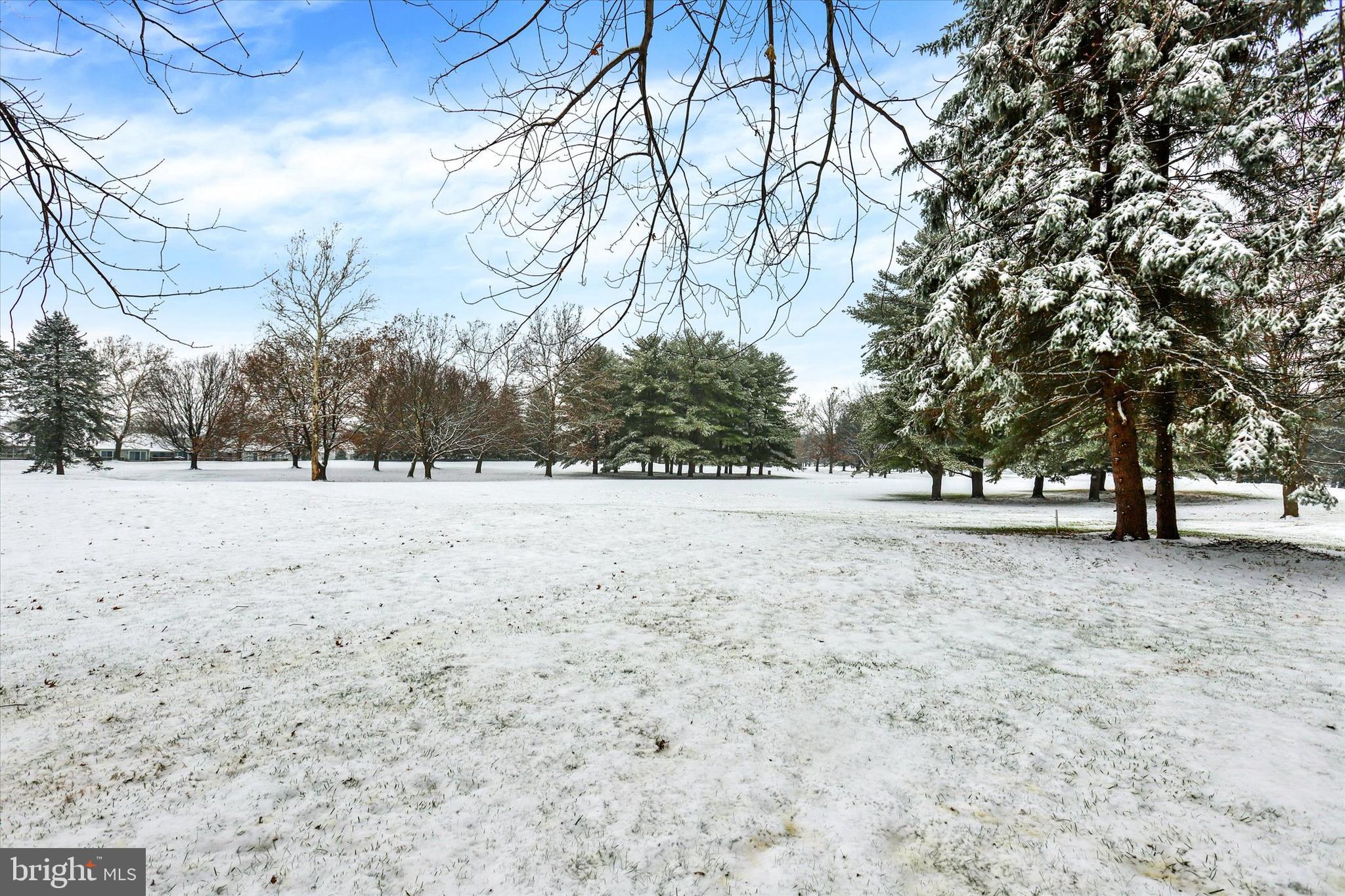 PENN NATIONAL GOLF COURSE COMMUNITY - Residential