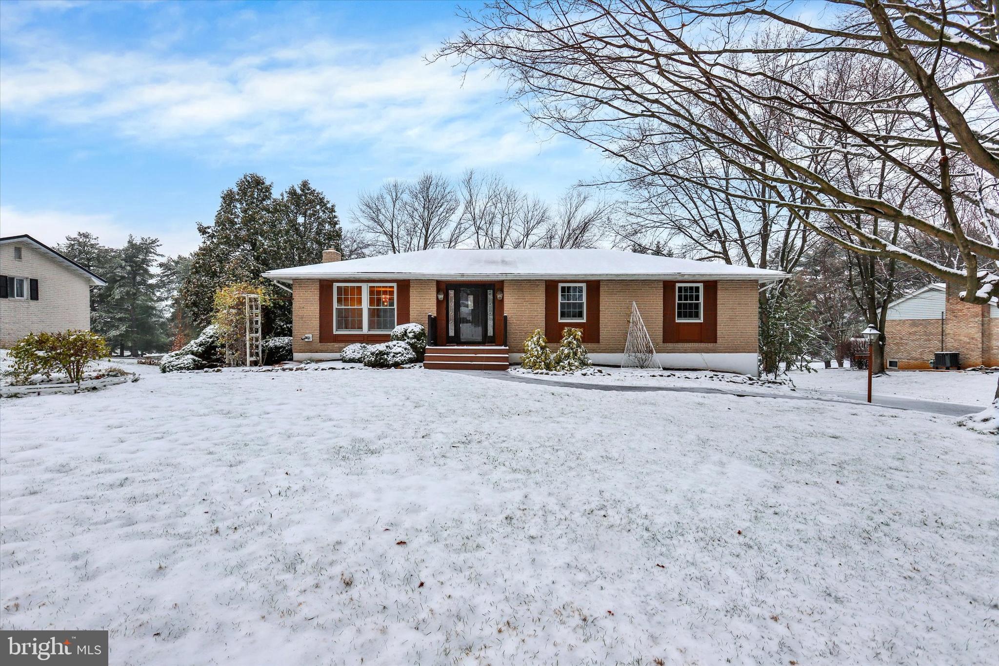 PENN NATIONAL GOLF COURSE COMMUNITY - Residential