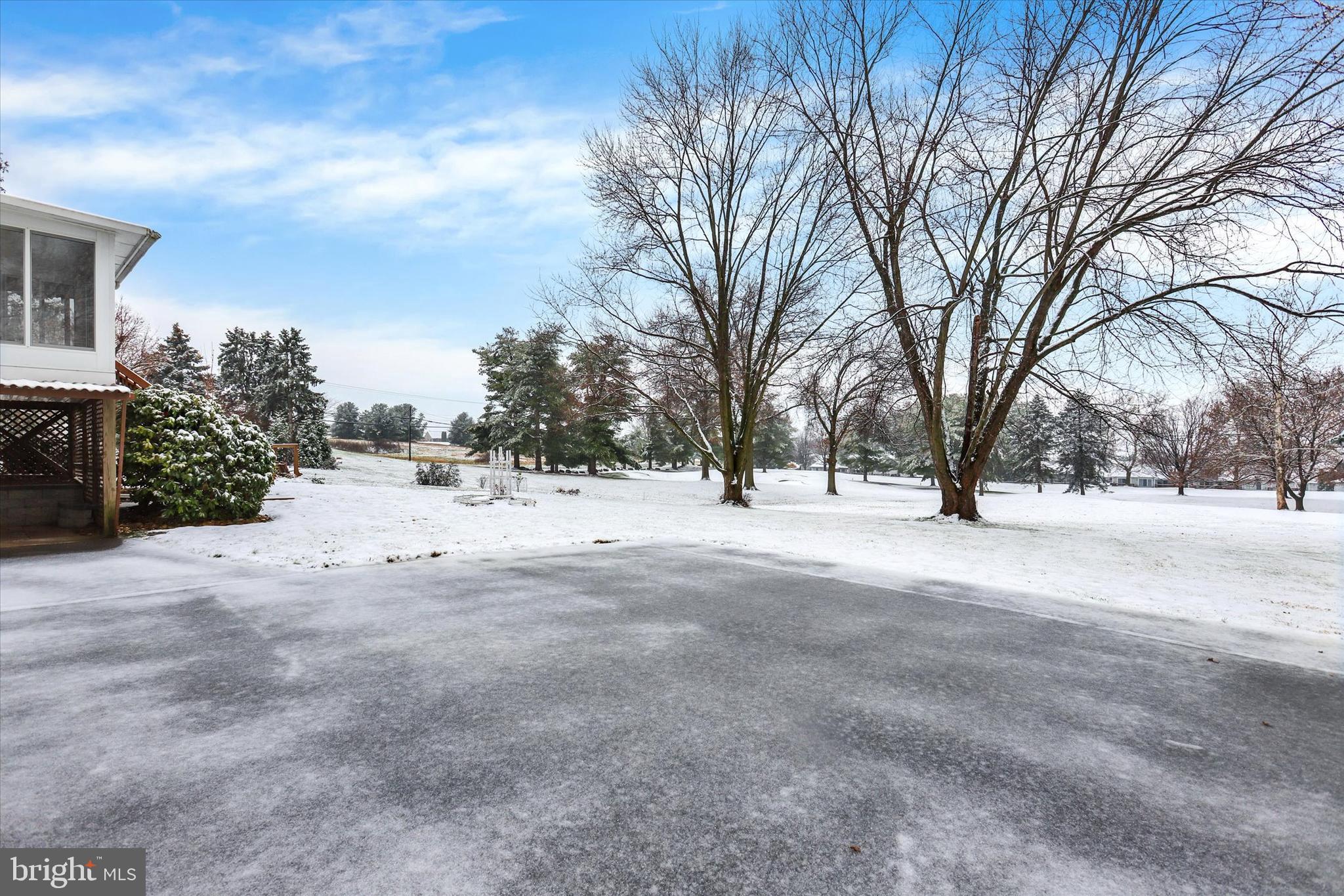 PENN NATIONAL GOLF COURSE COMMUNITY - Residential