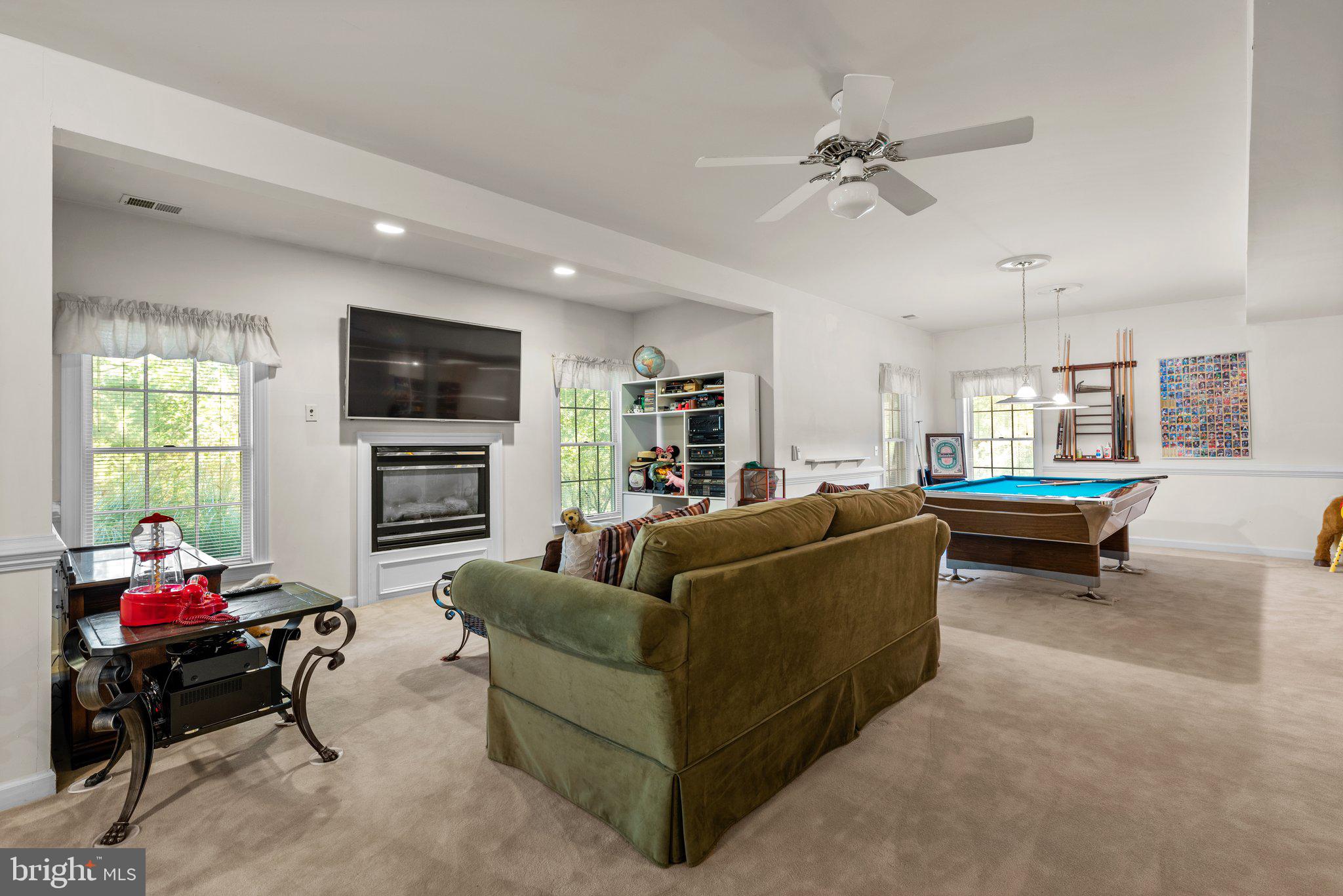 TURF VALLEY OVERLOOK - Residential