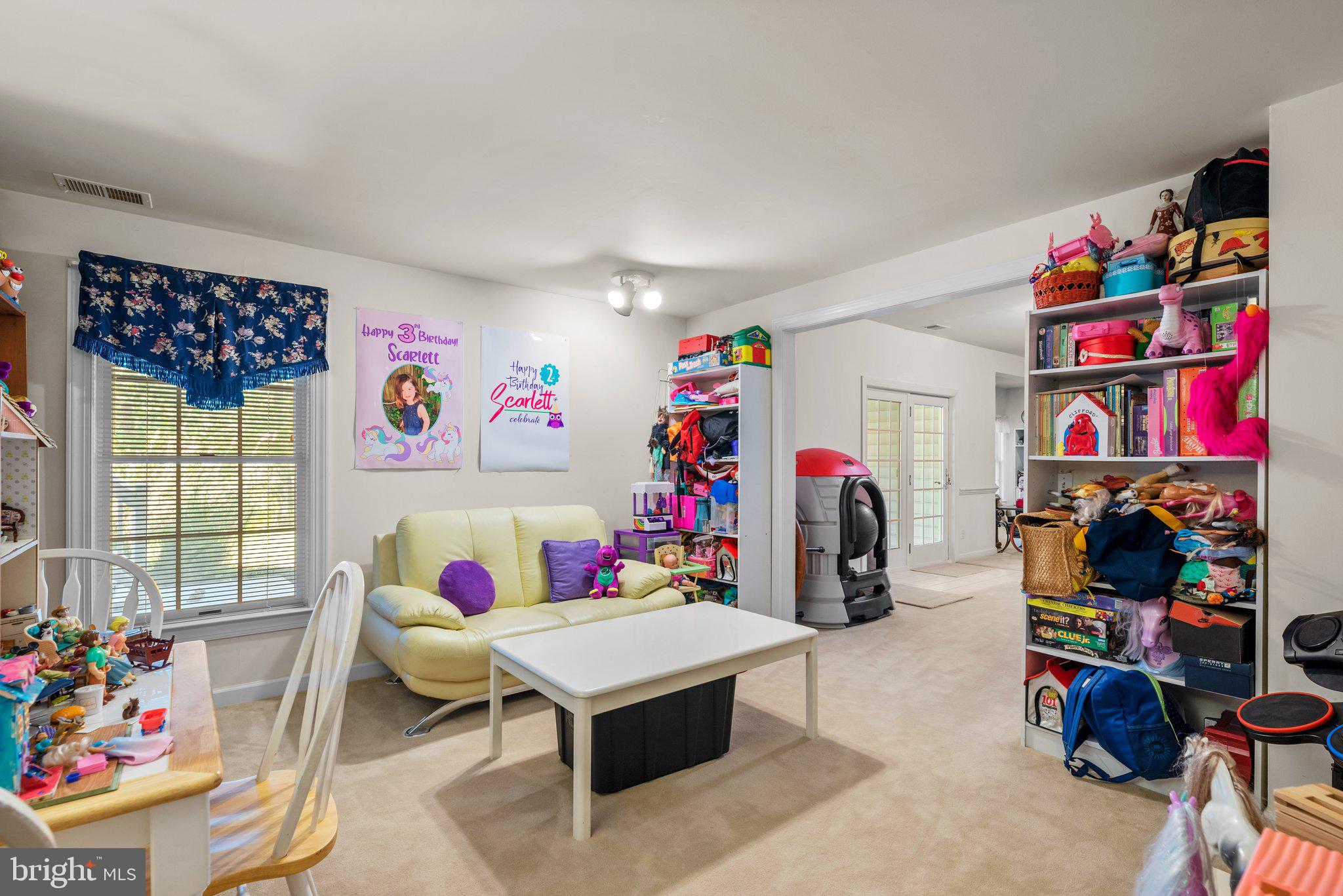 TURF VALLEY OVERLOOK - Residential