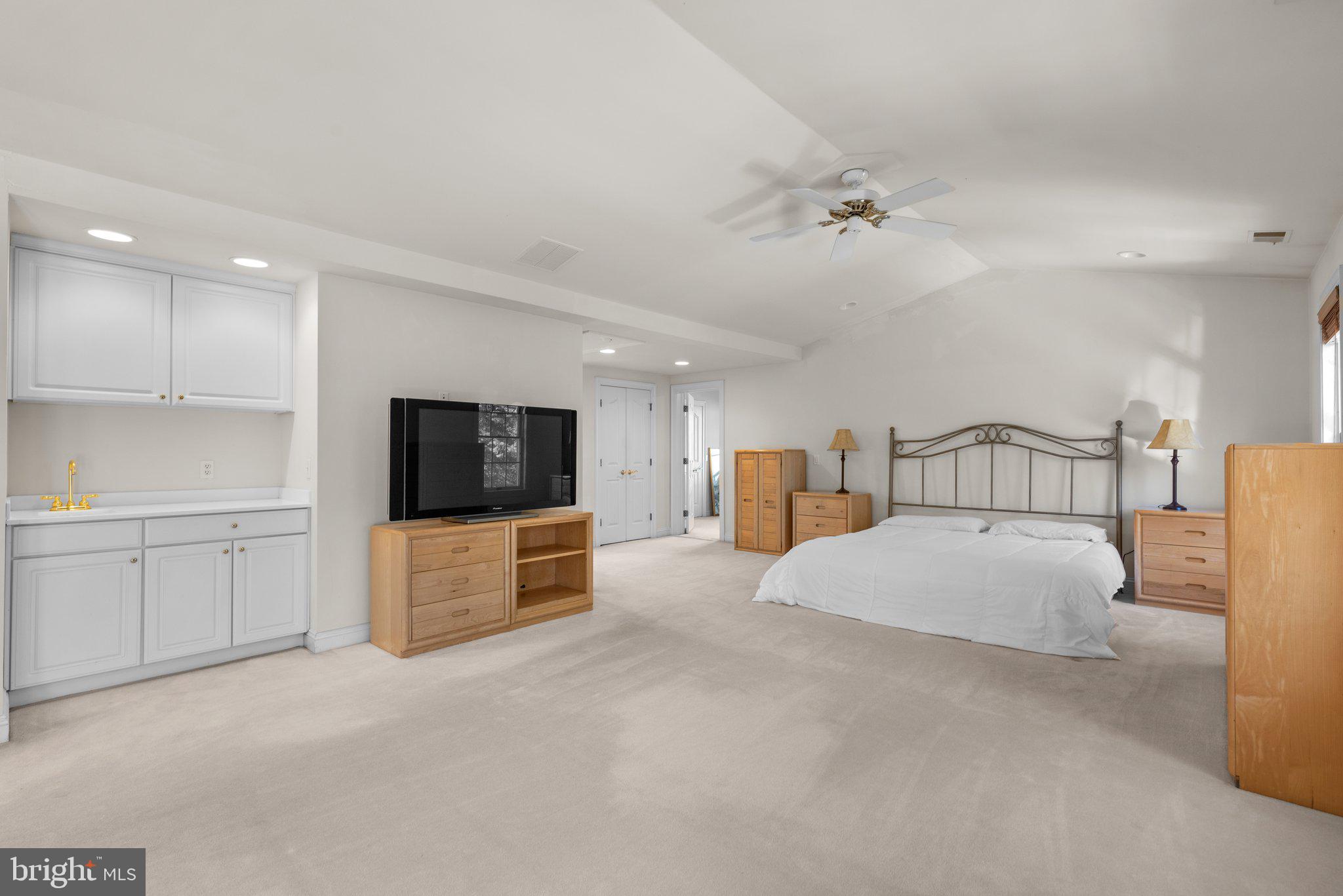 TURF VALLEY OVERLOOK - Residential