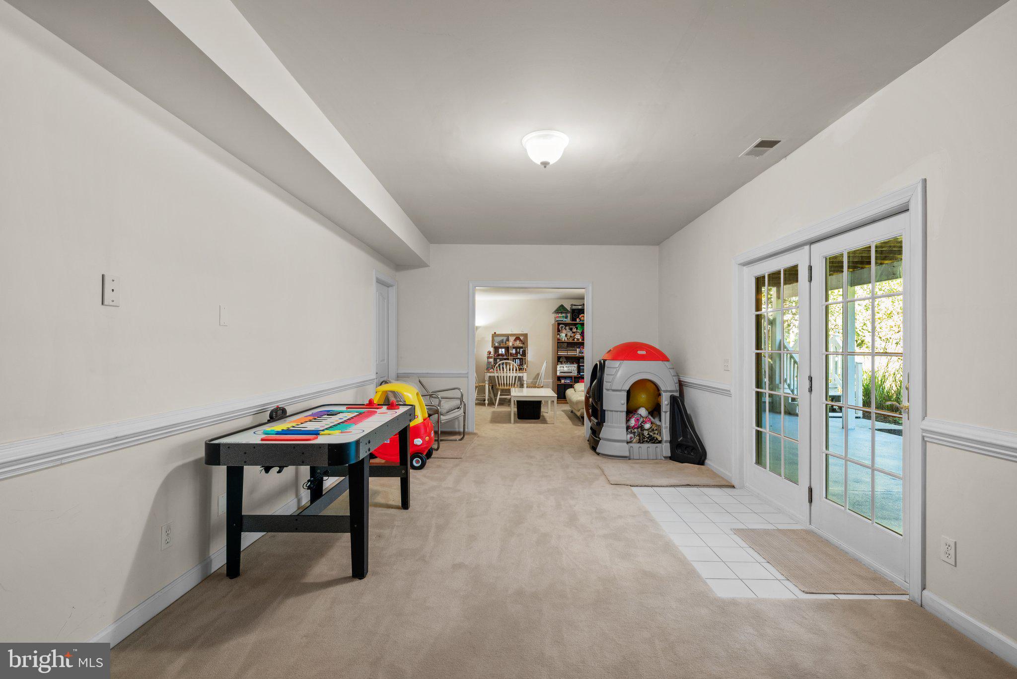 TURF VALLEY OVERLOOK - Residential