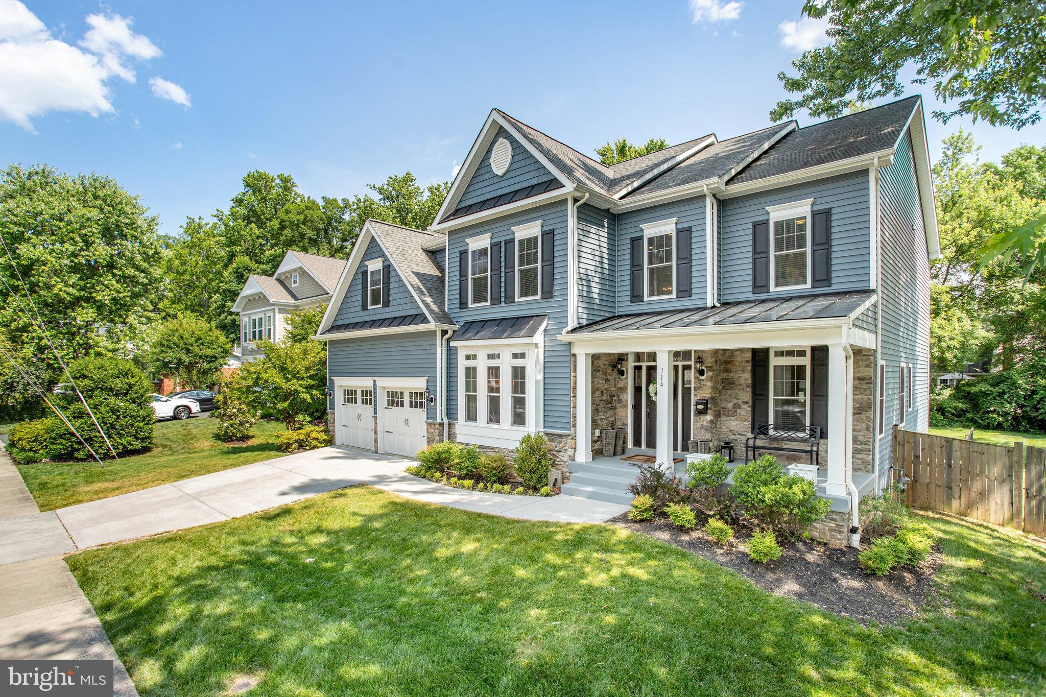 VIENNA WOODS - Residential