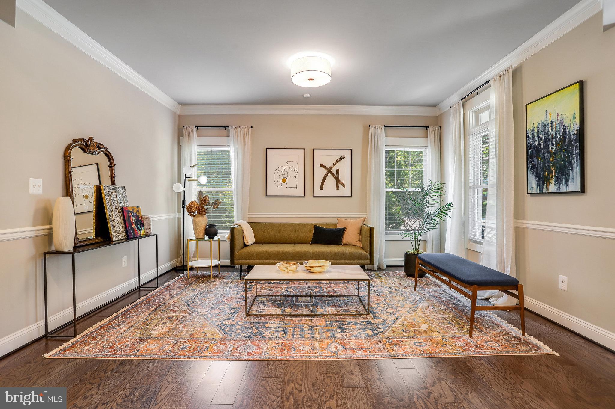 VIENNA WOODS - Residential