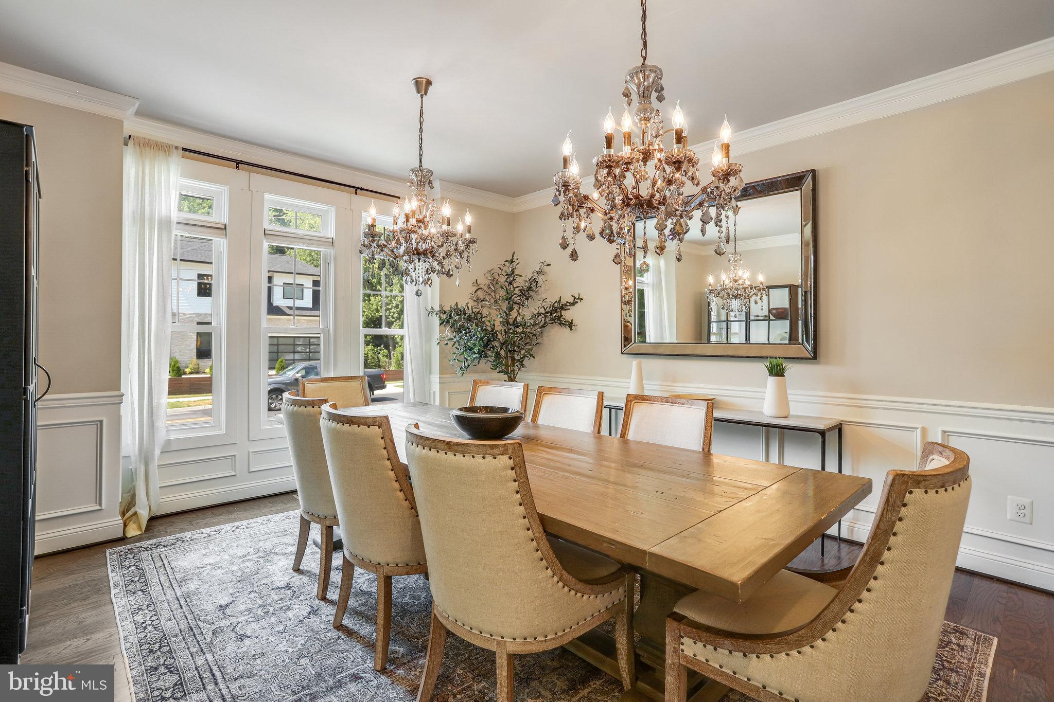 VIENNA WOODS - Residential