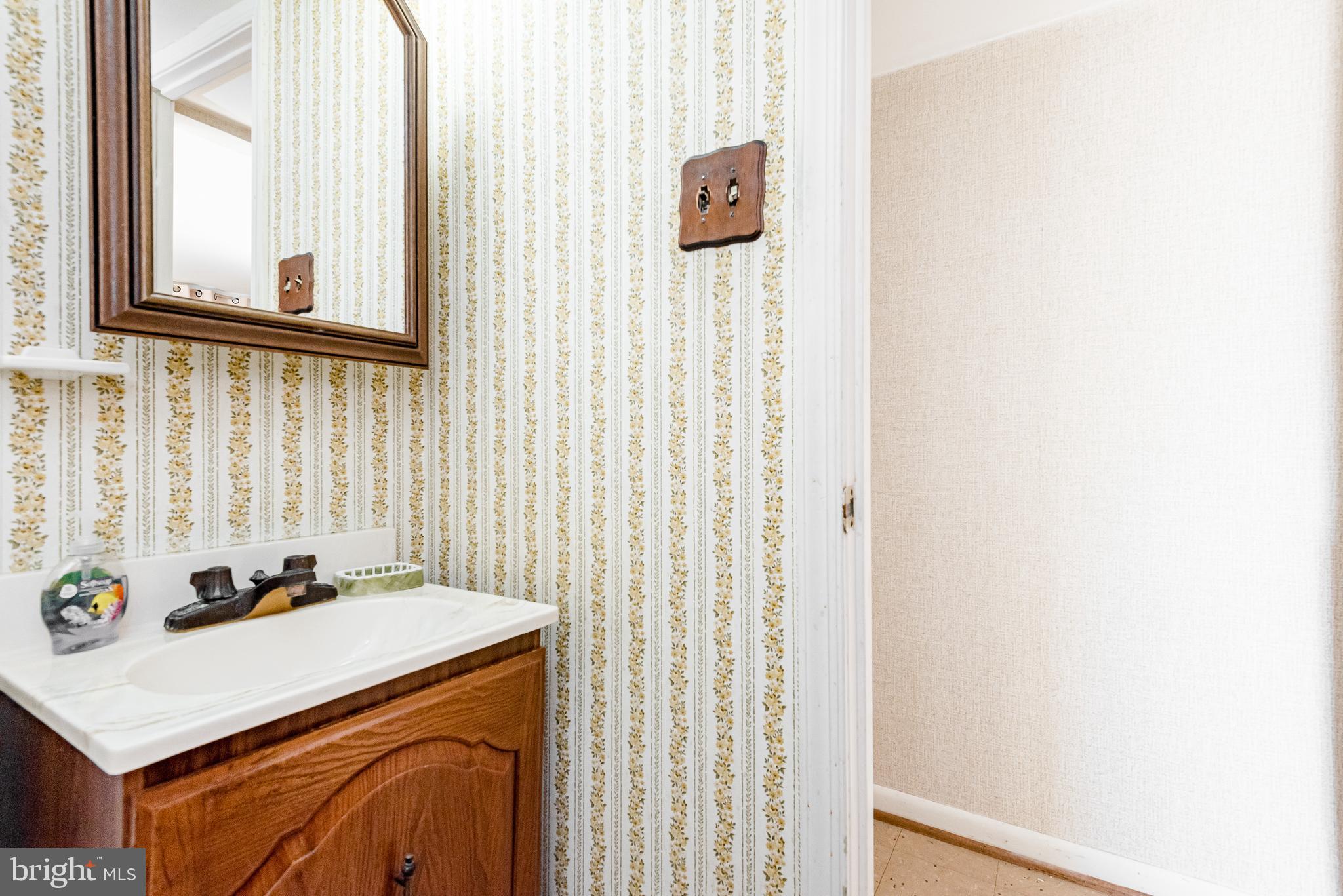 CALVERTON - Residential