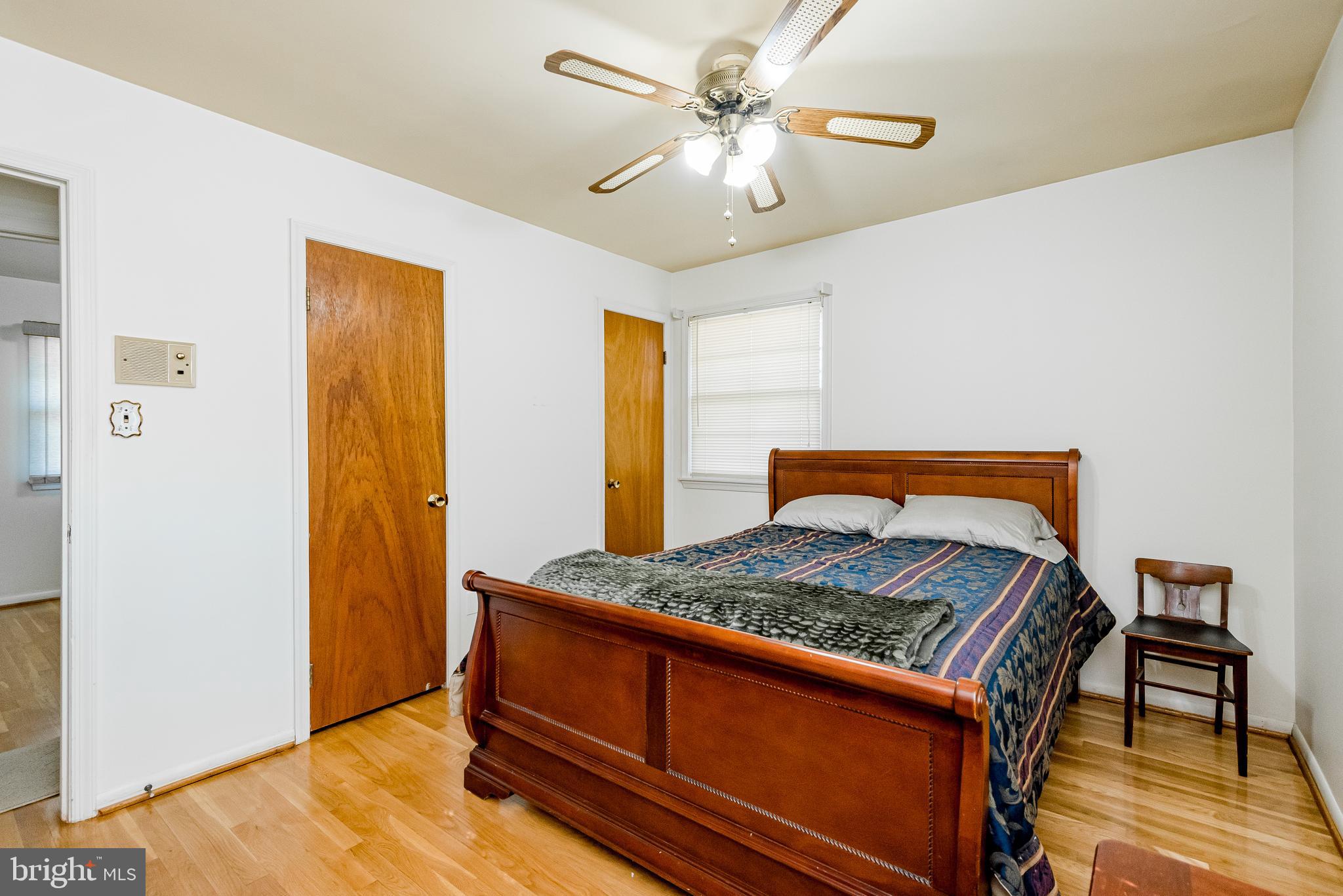 CALVERTON - Residential