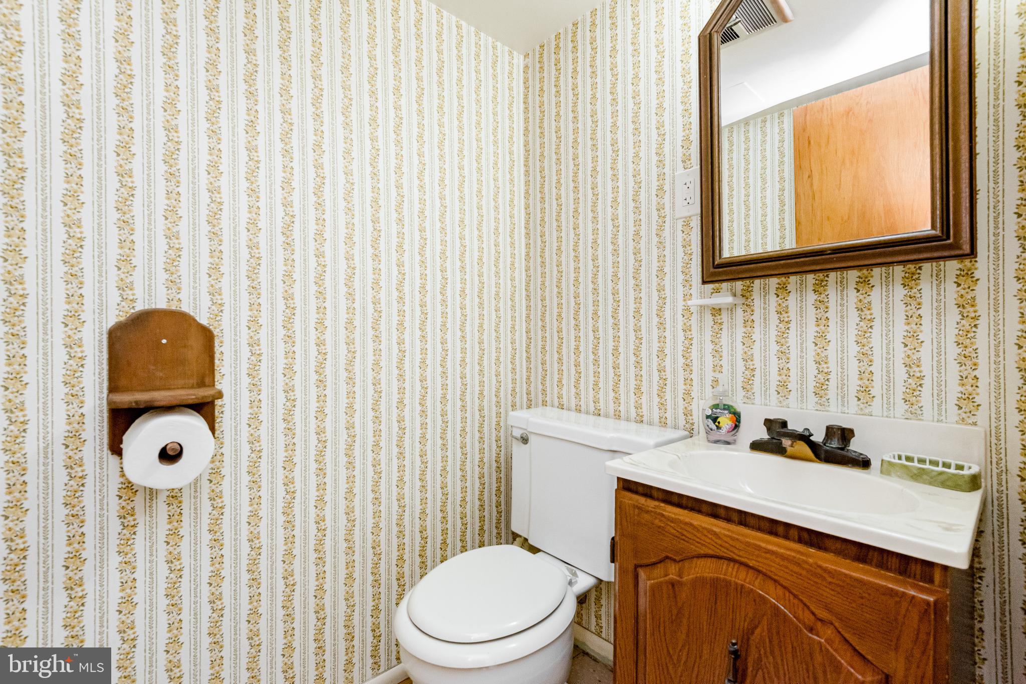 CALVERTON - Residential