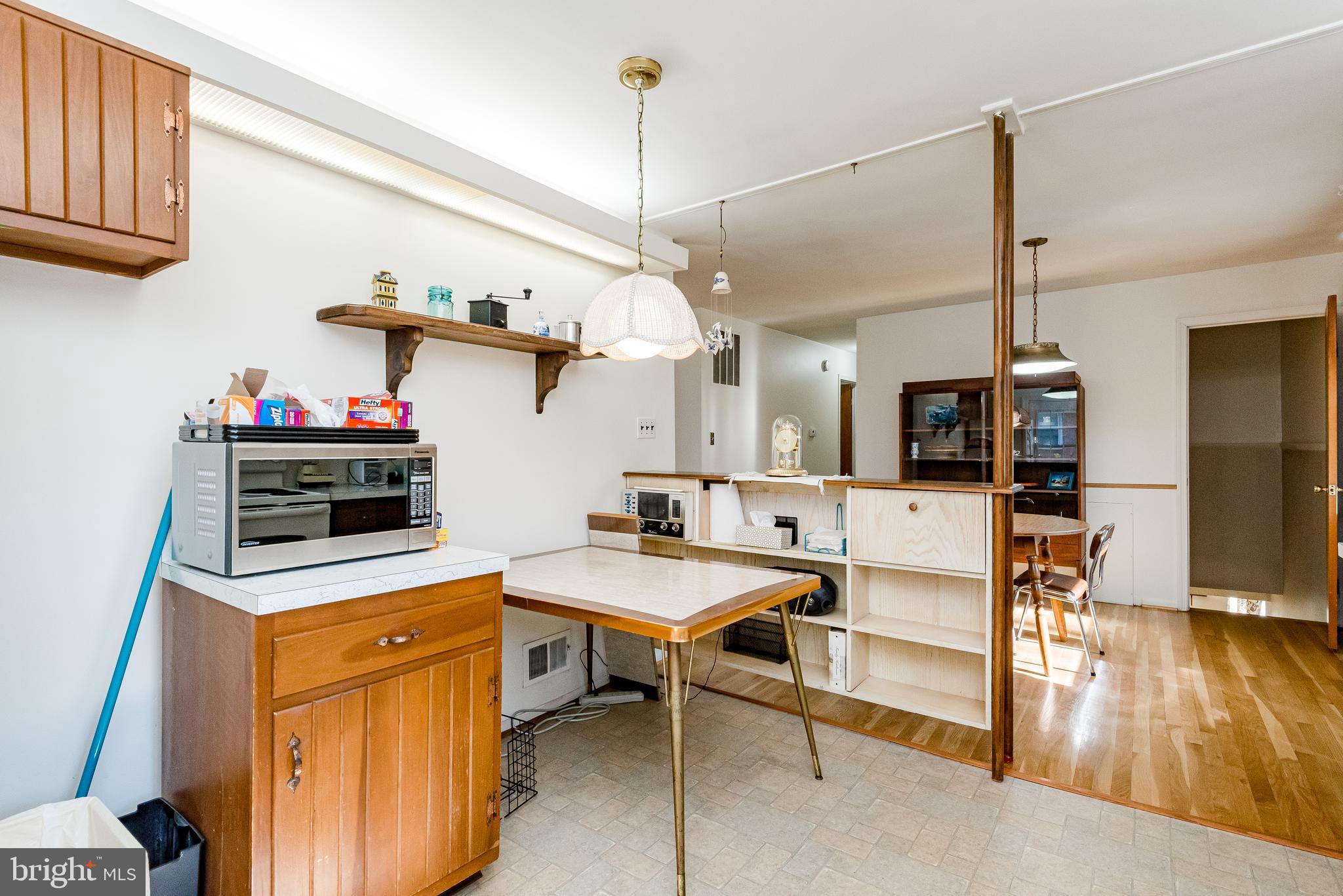 CALVERTON - Residential