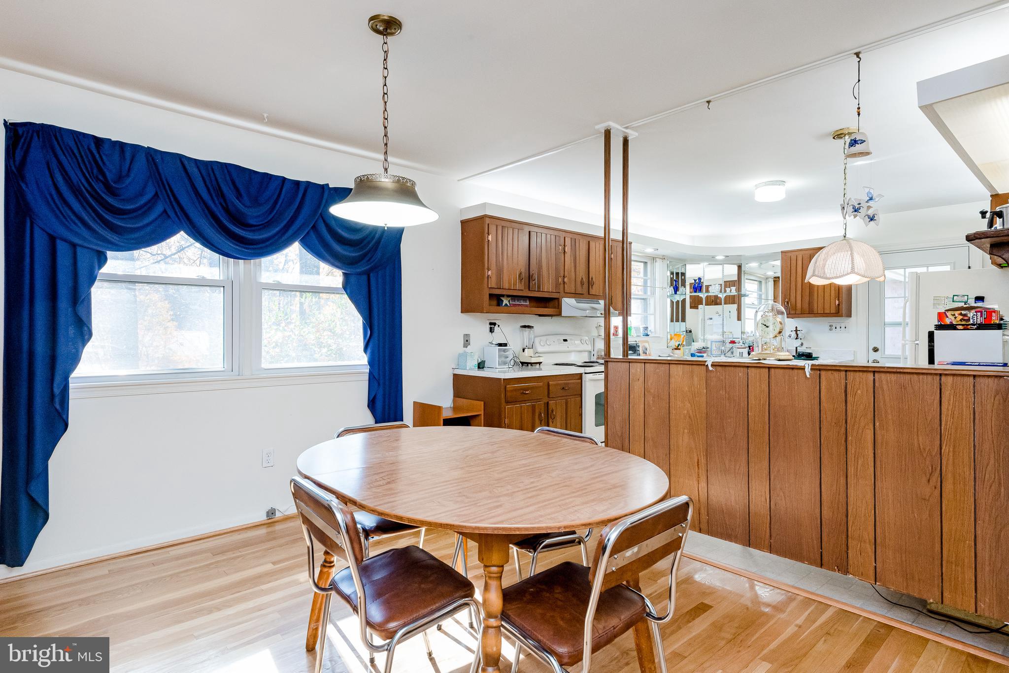 CALVERTON - Residential