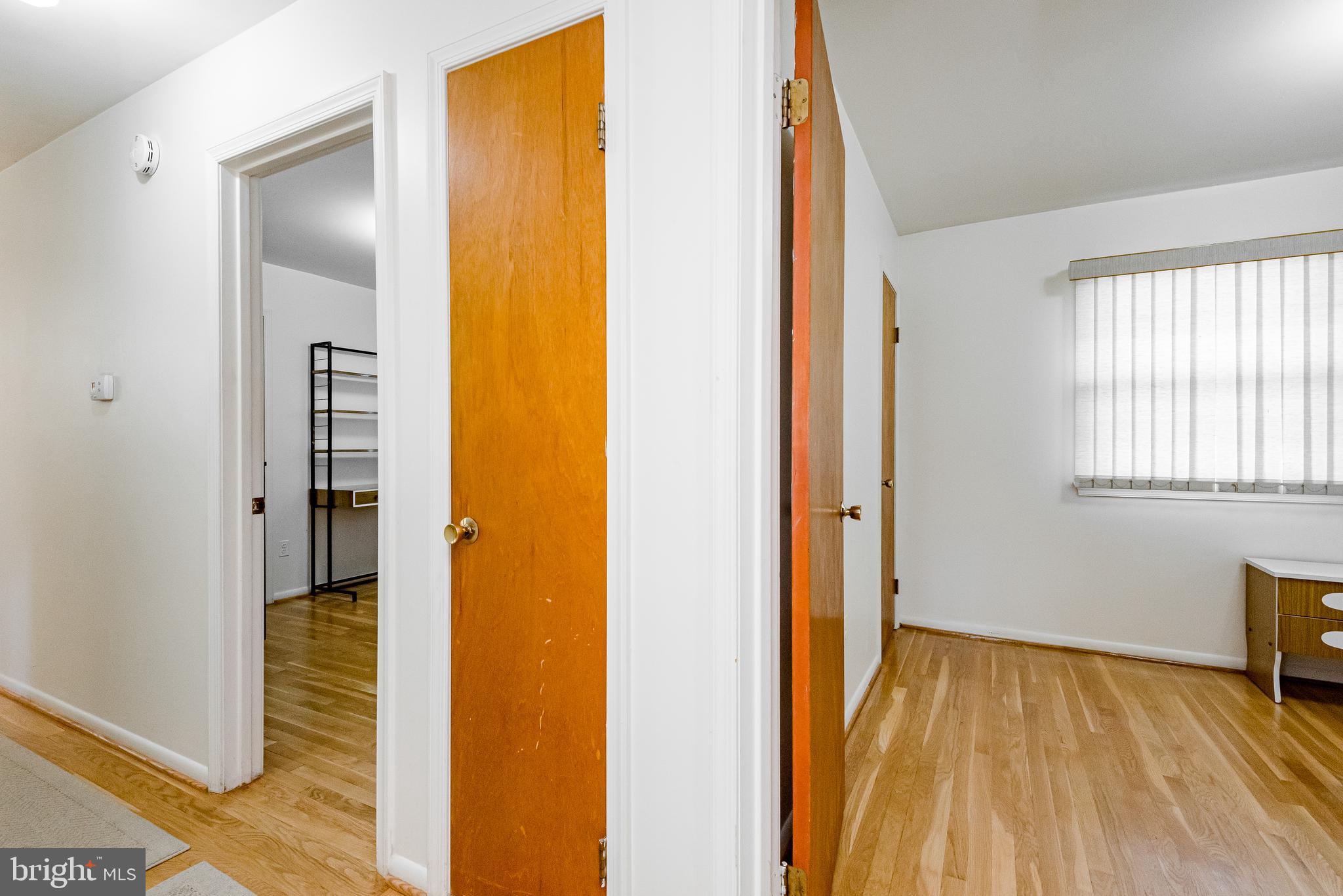 CALVERTON - Residential