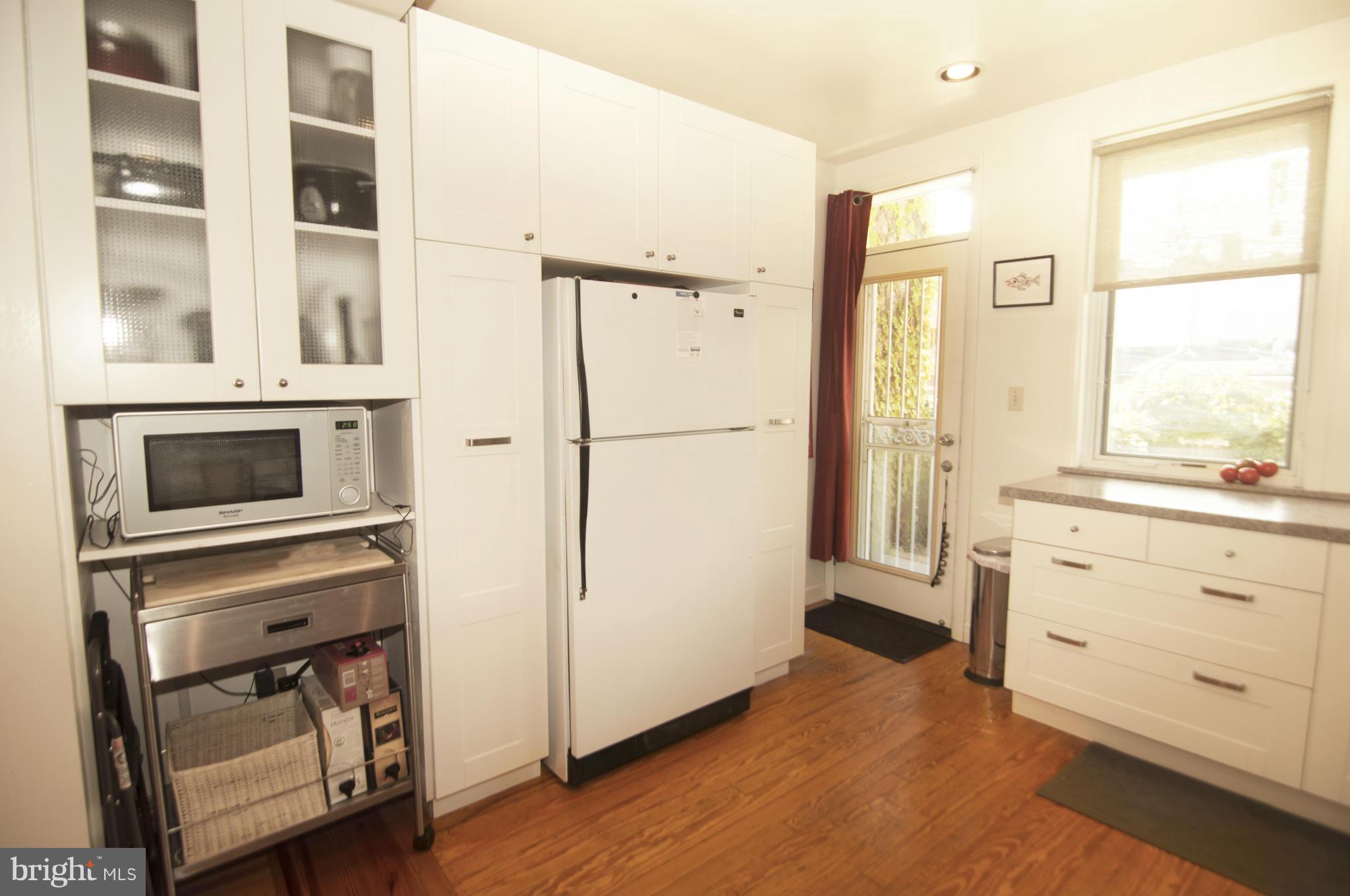 LOCUST POINT - Residential