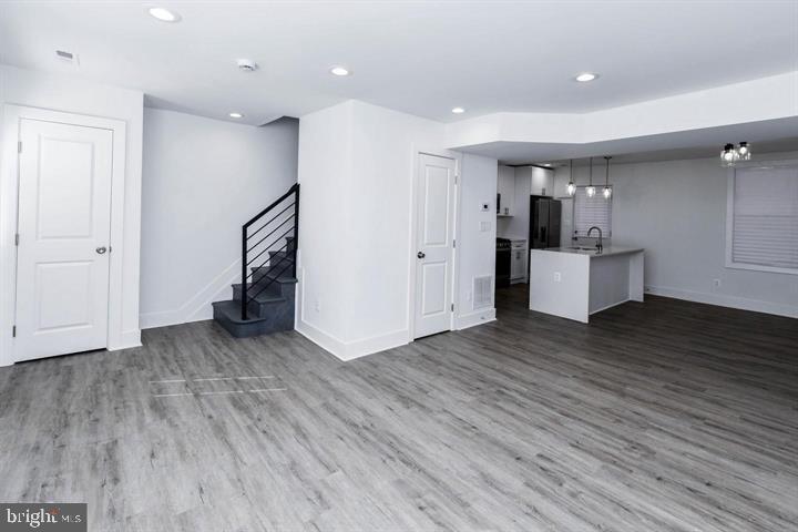 430 ORANGE STREET SE - Photo 4