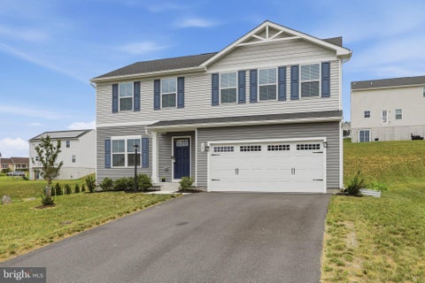 Homes For Sale - 145 Peridot Drive<br/> CHAMBERSBURG, PA 17202