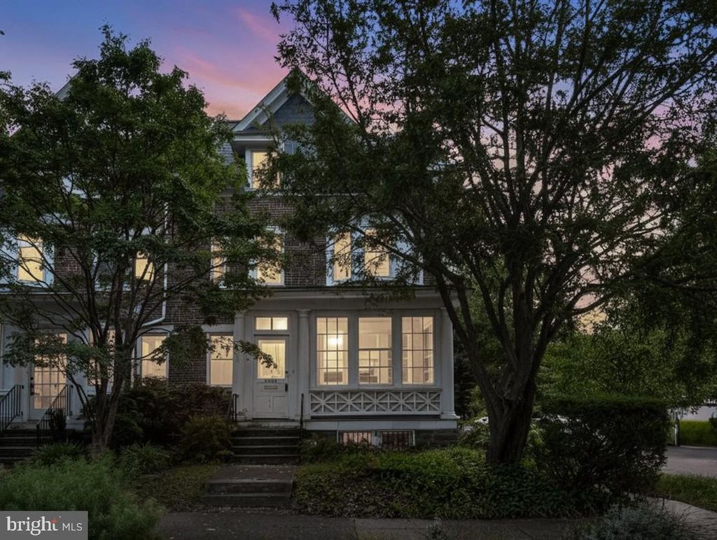 Photo of 2100 Woodlawn Avenue, WILMINGTON, DE 19806 (MLS # DENC2090632)