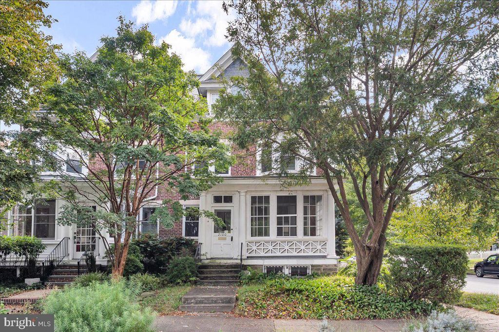 Photo of 2100 Woodlawn Avenue, WILMINGTON, DE 19806 (MLS # DENC2090632)