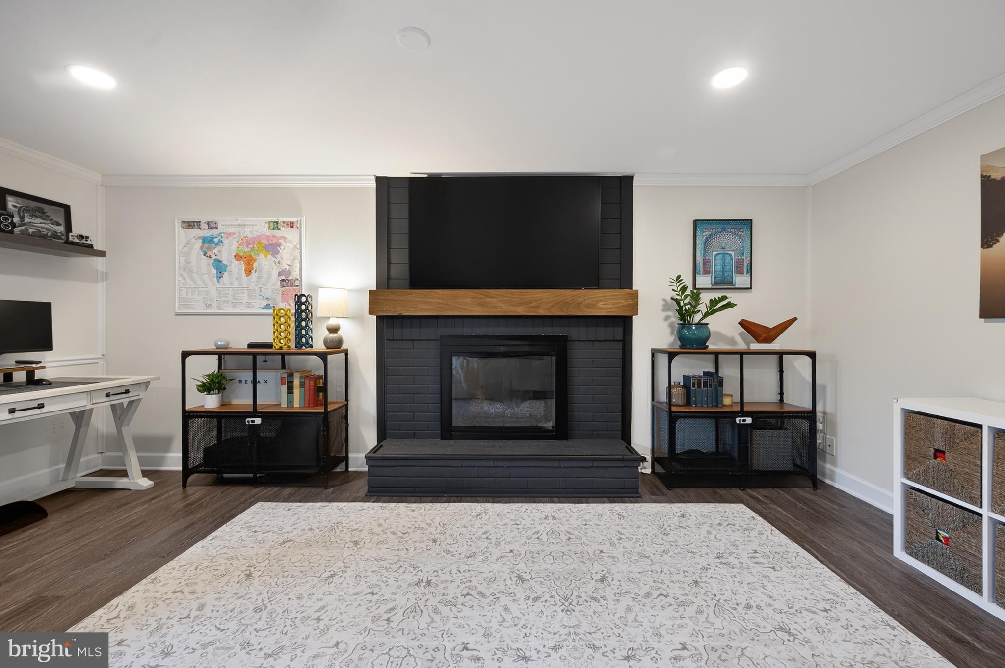 SLEEPY HOLLOW WOODS - Residential