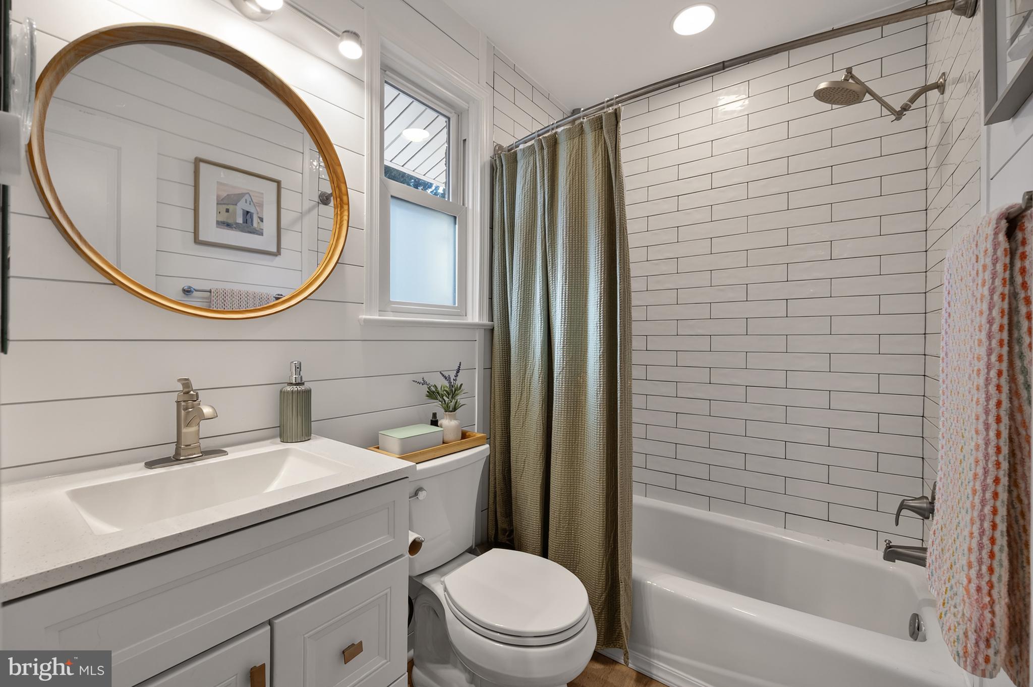 SLEEPY HOLLOW WOODS - Residential