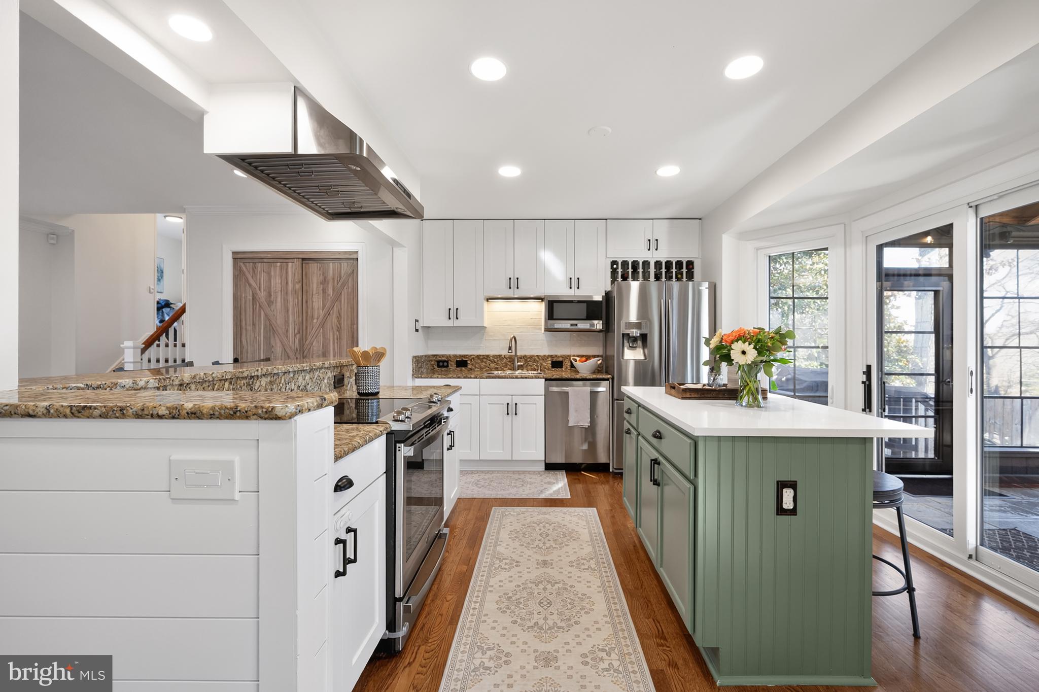 SLEEPY HOLLOW WOODS - Residential