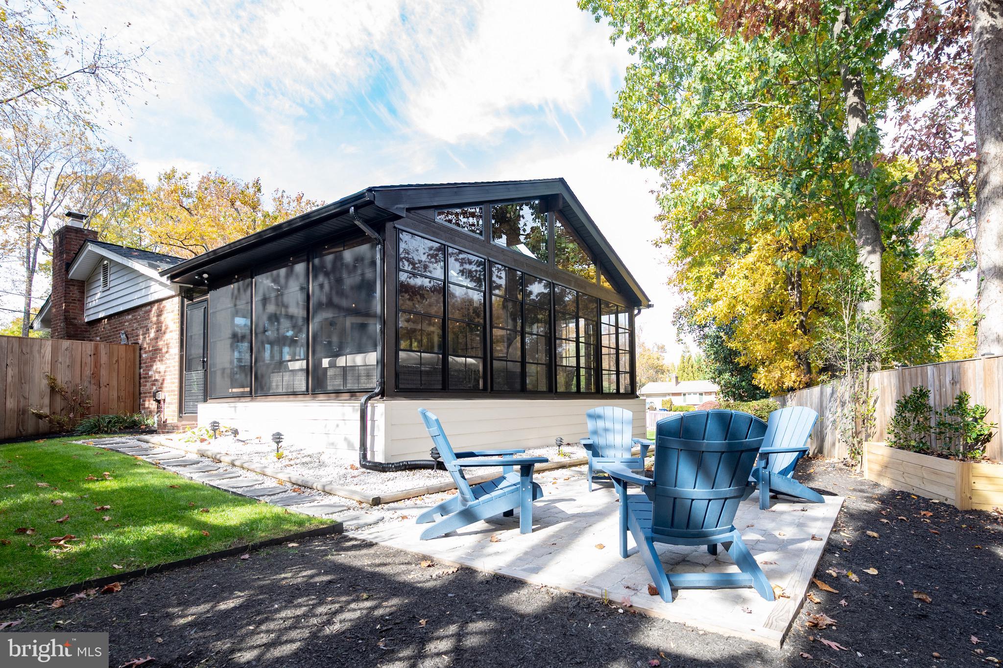 SLEEPY HOLLOW WOODS - Residential