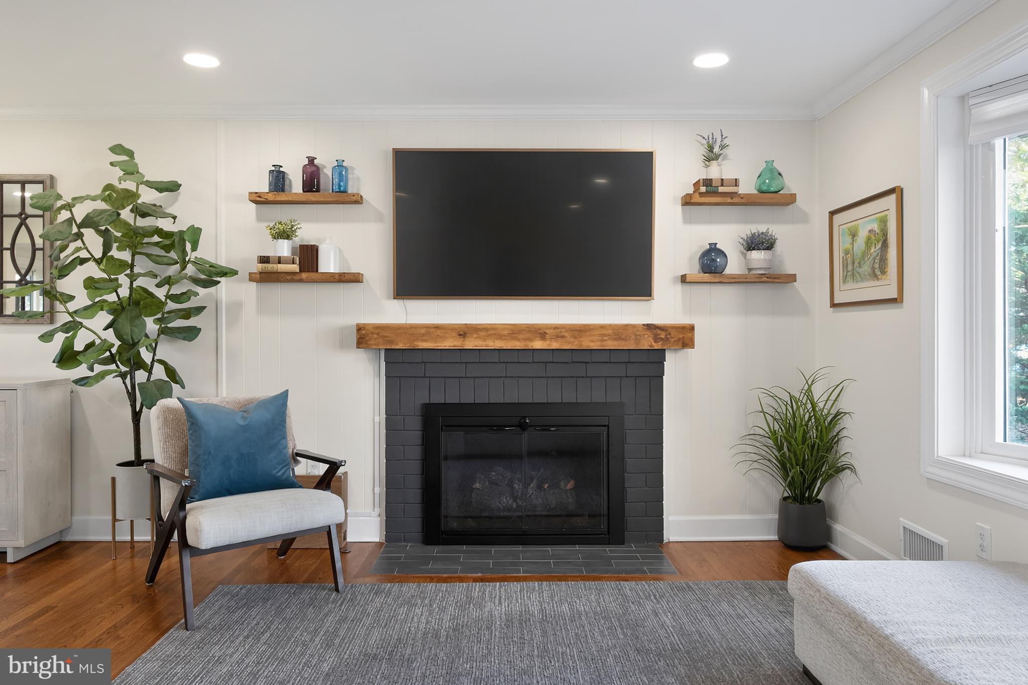 SLEEPY HOLLOW WOODS - Residential