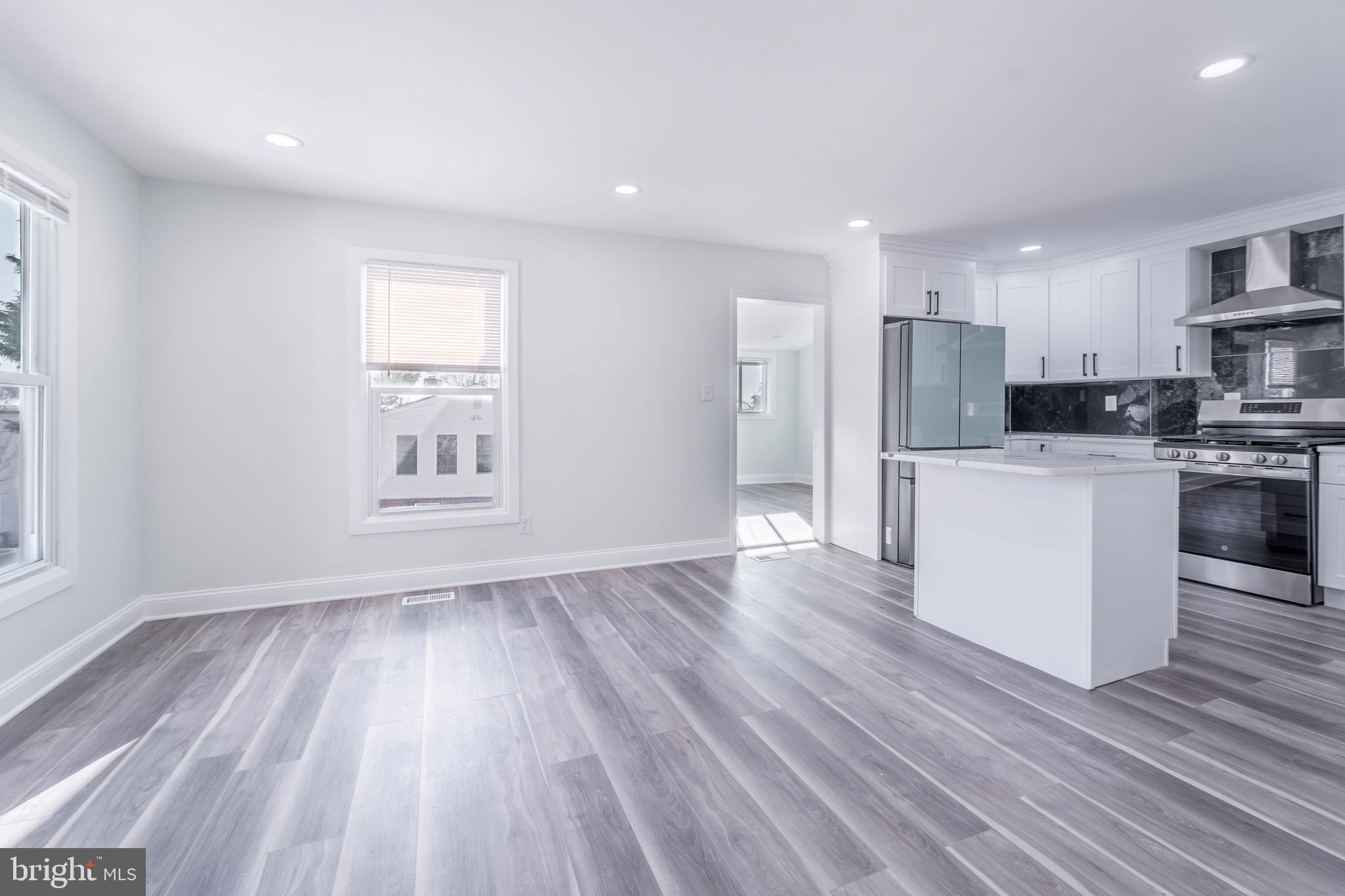 OAKHURST - Residential