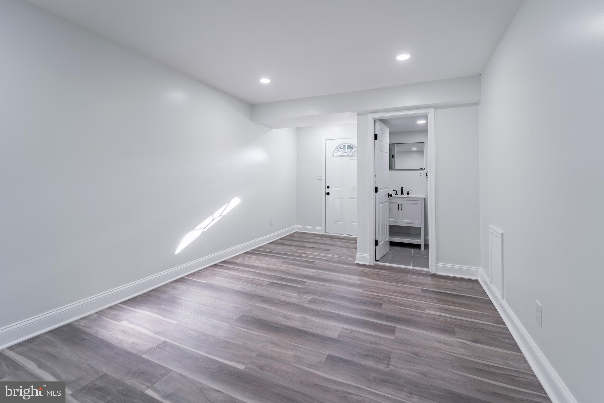 OAKHURST - Residential