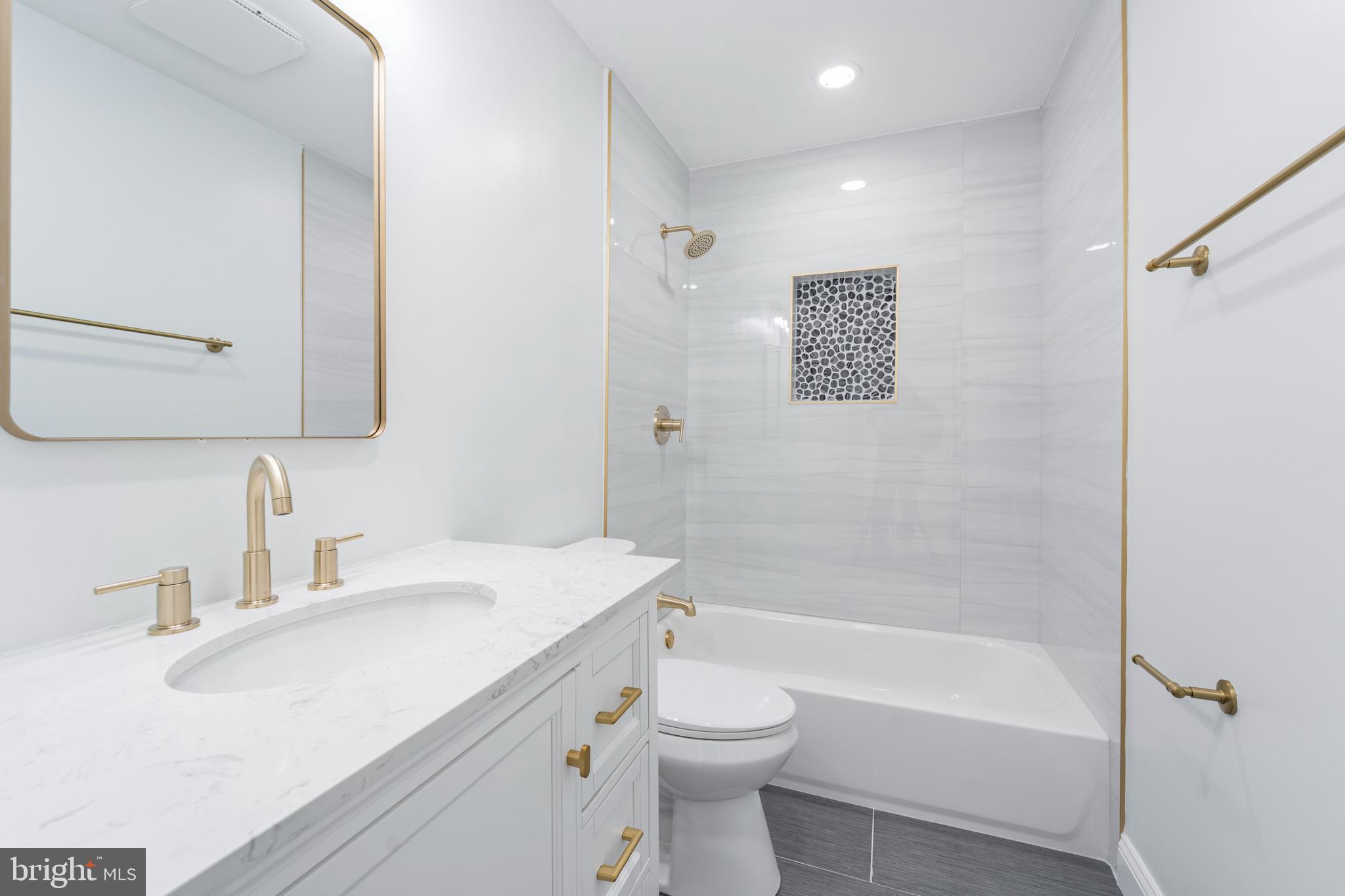 OAKHURST - Residential