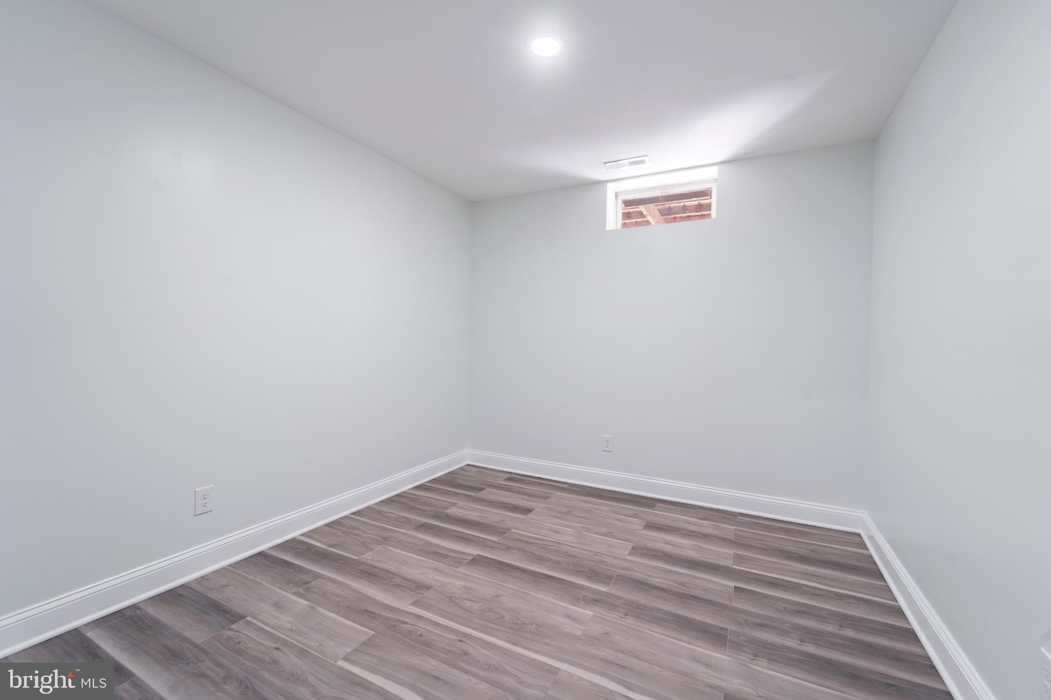 OAKHURST - Residential