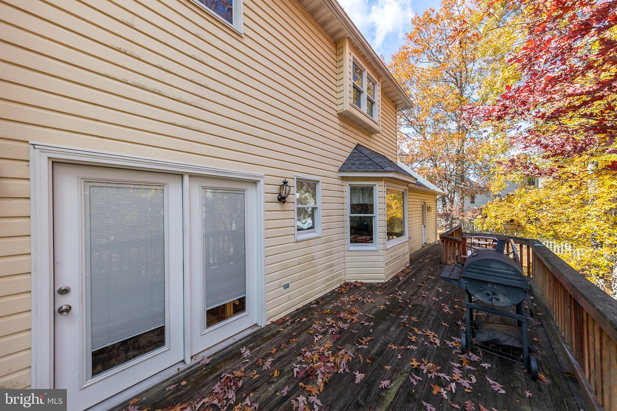 PIONEER HEIGHTS - Residential