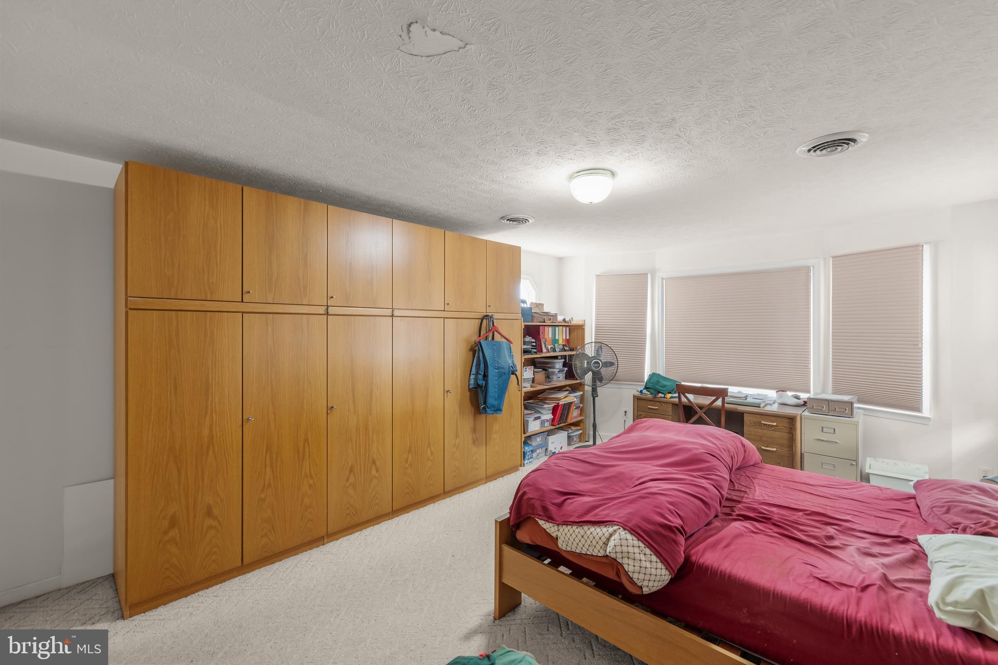 PIONEER HEIGHTS - Residential