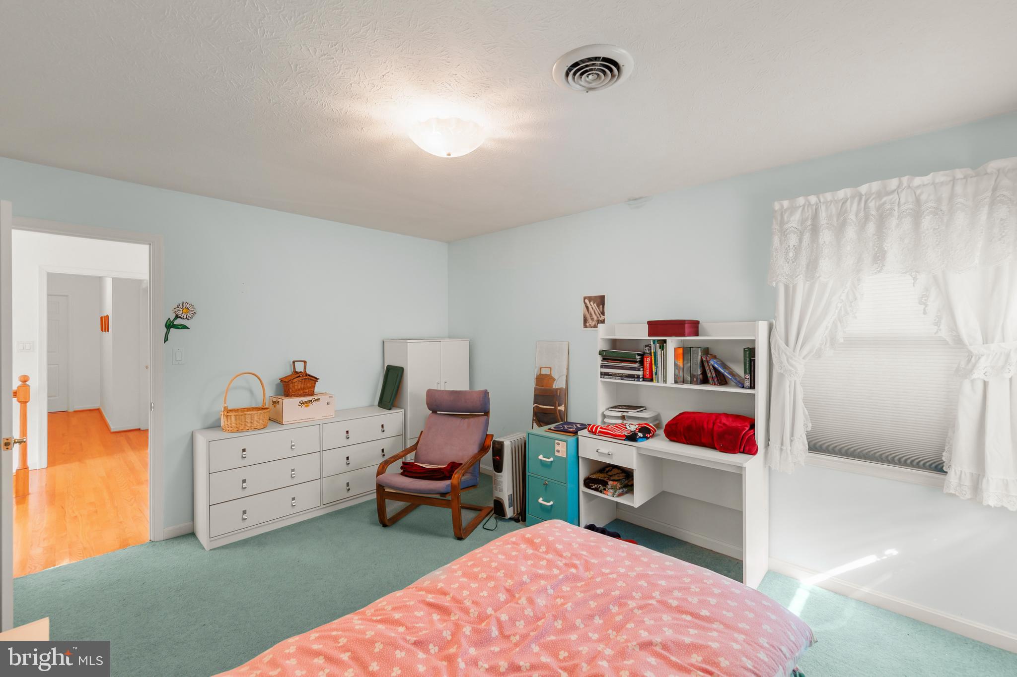 PIONEER HEIGHTS - Residential