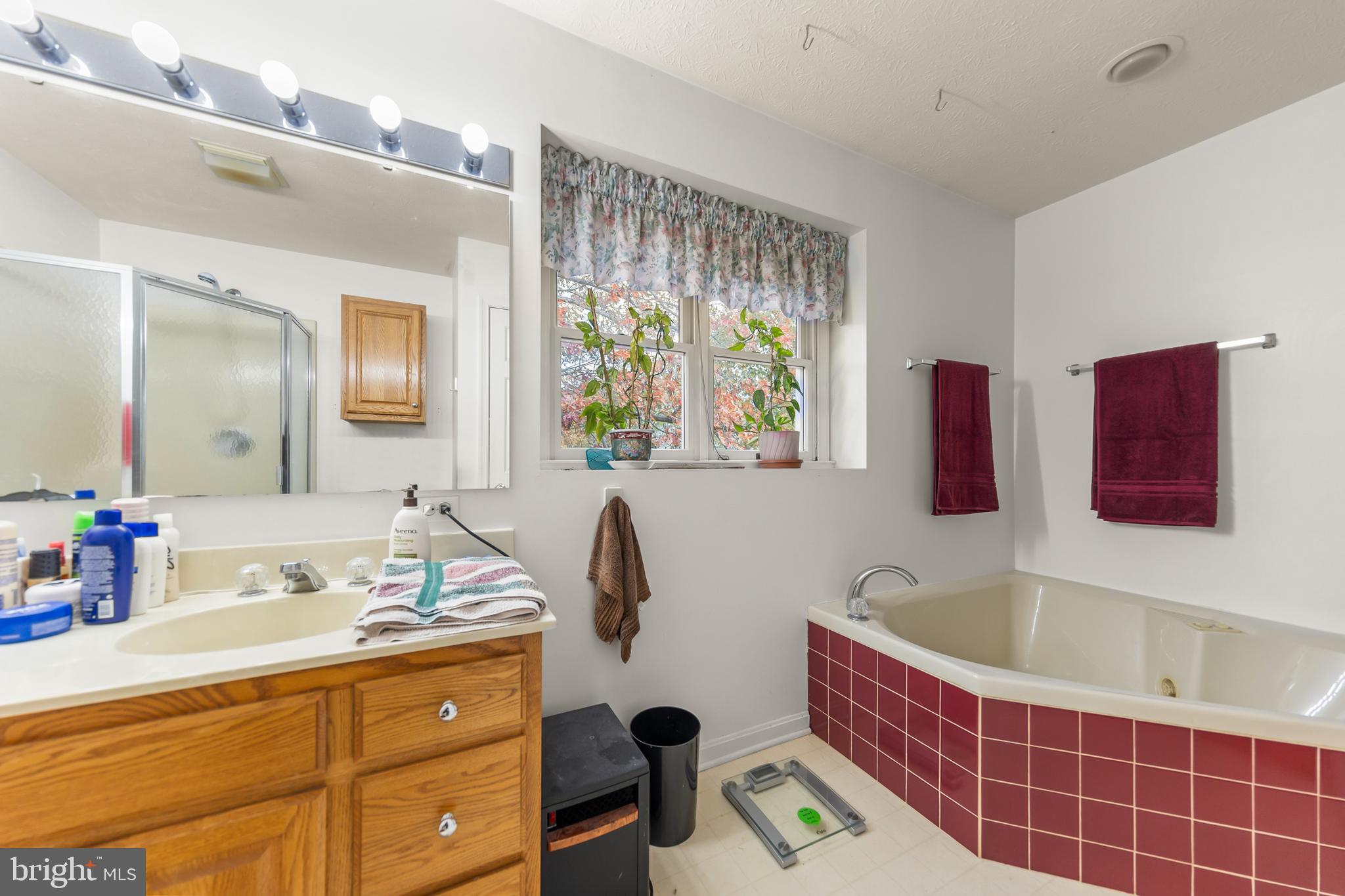 PIONEER HEIGHTS - Residential