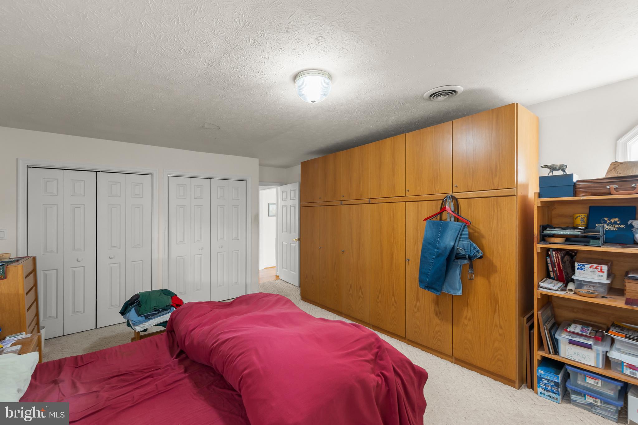 PIONEER HEIGHTS - Residential