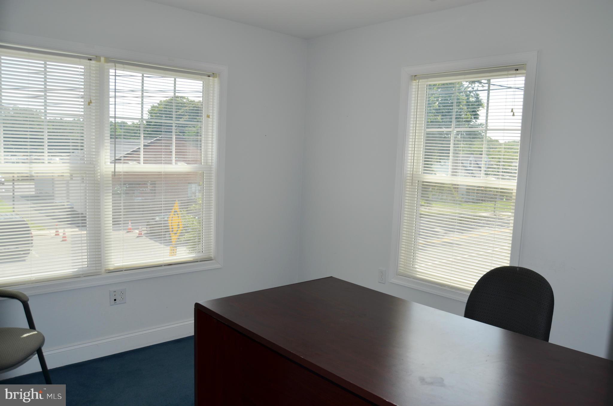 BRISCOE - Commercial Lease