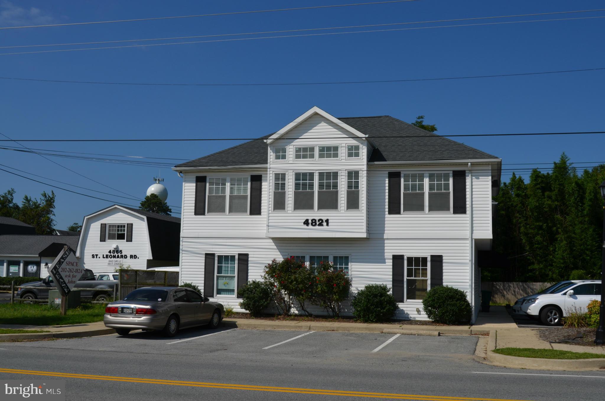 BRISCOE - Commercial Lease