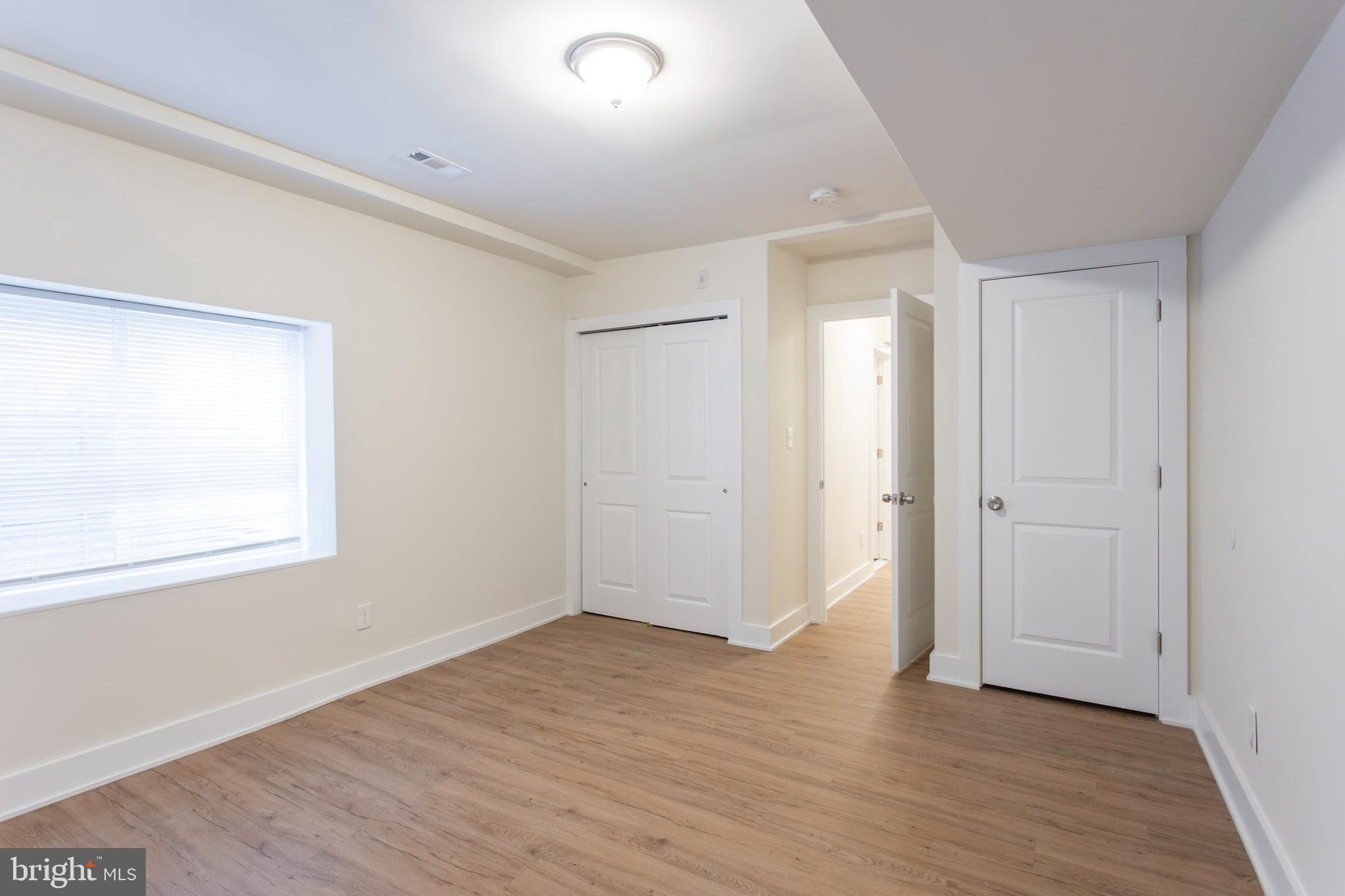 GRADUATE HOSPITAL - Residential Income