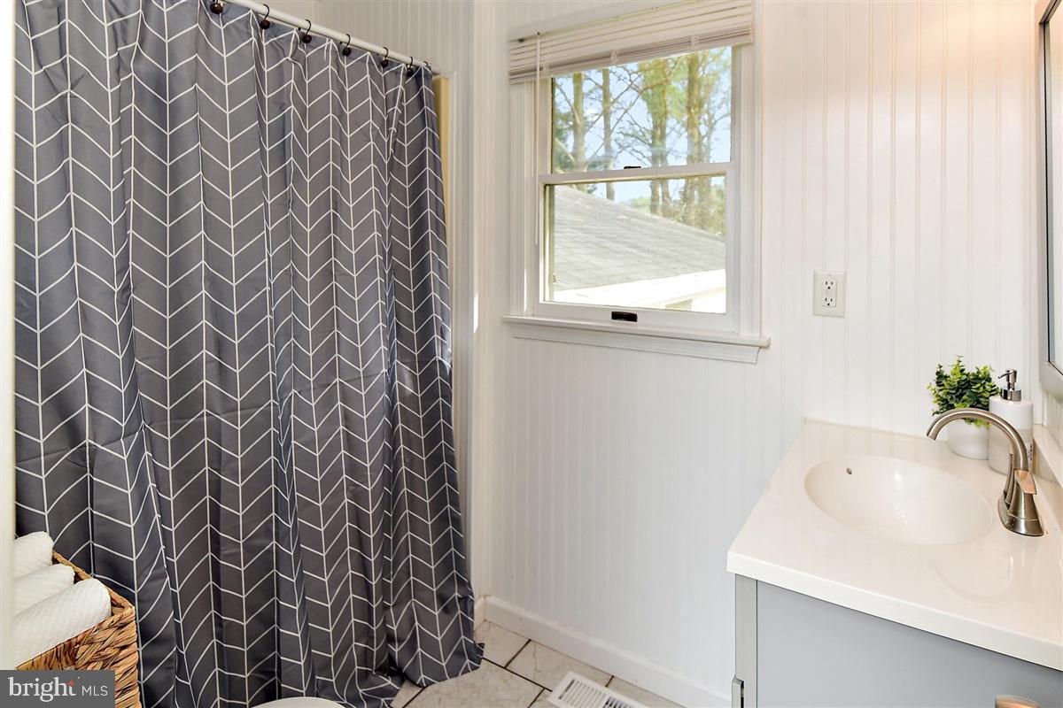 OCEAN PINES - Residential