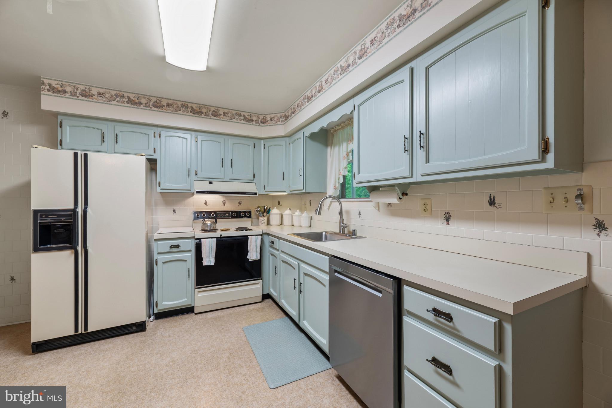 LINTHICUM HEIGHTS - Residential