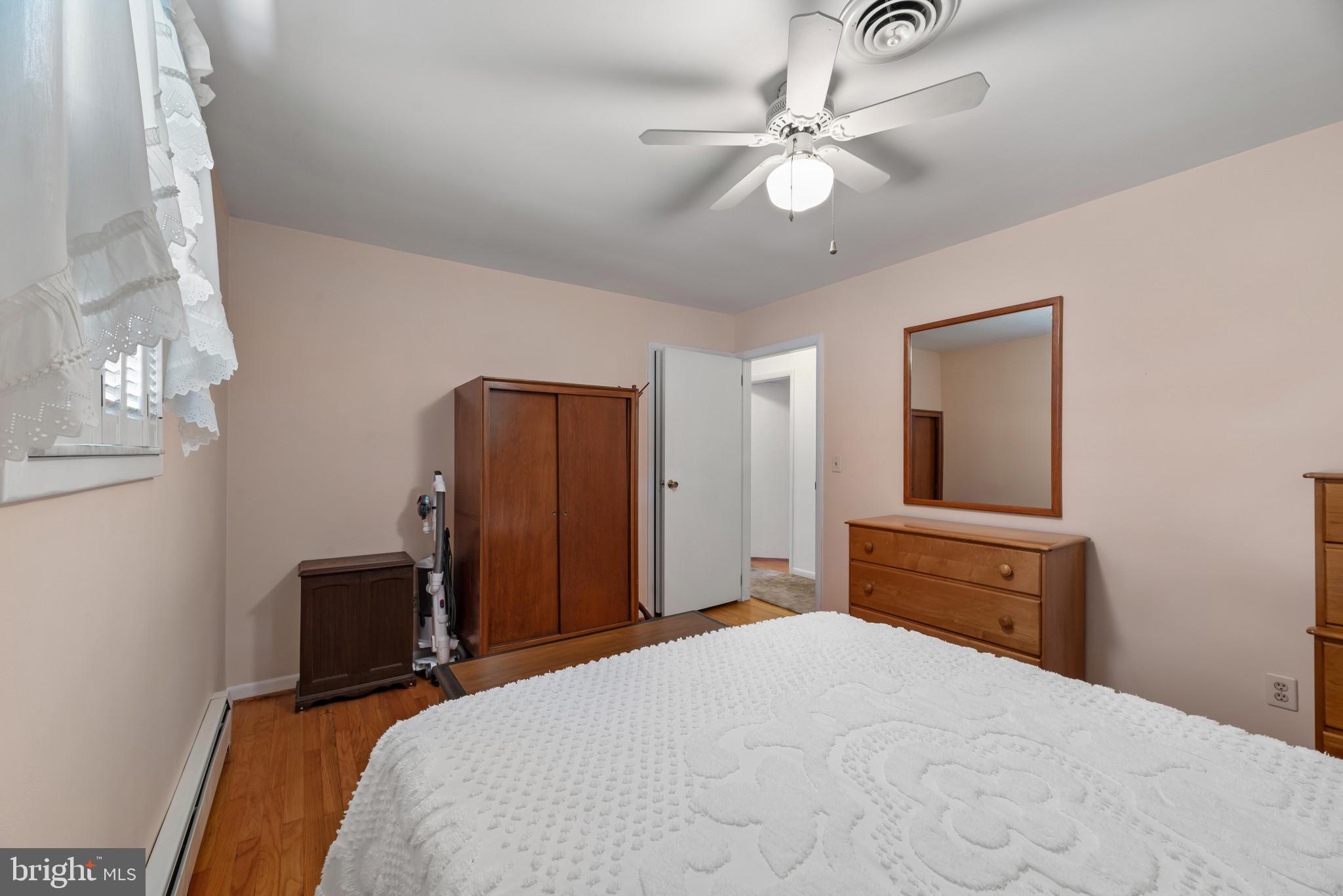 LINTHICUM HEIGHTS - Residential