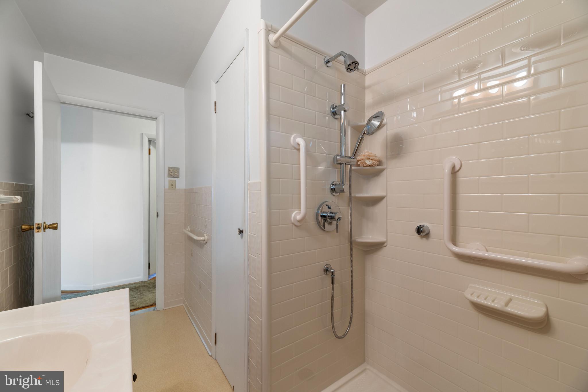 LINTHICUM HEIGHTS - Residential