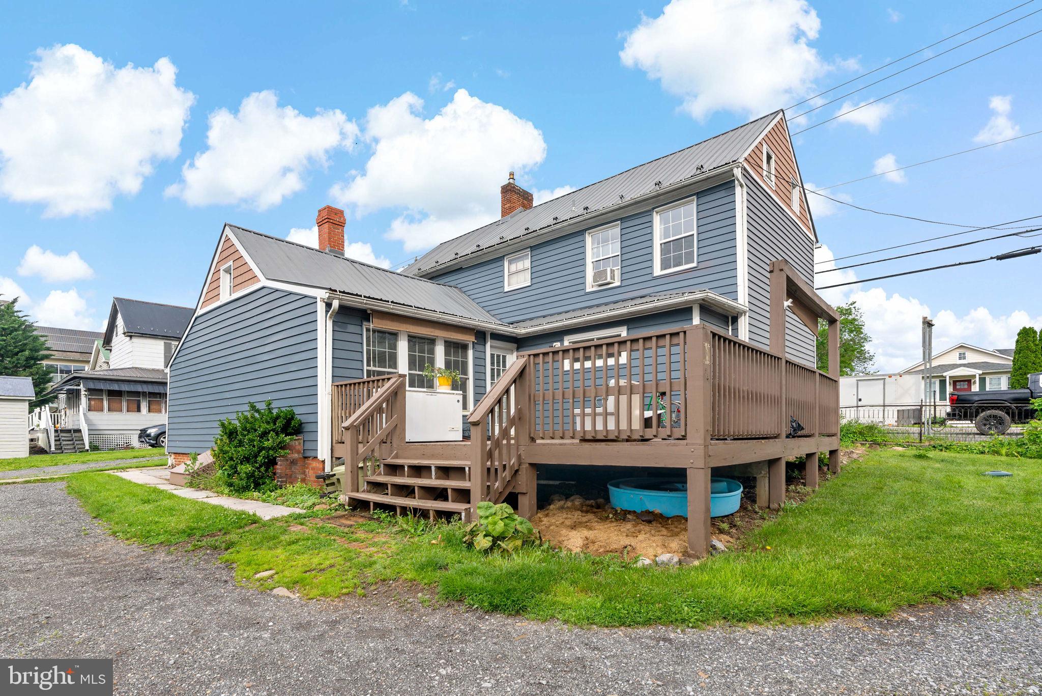 HEDGESVILLE - Commercial Sale