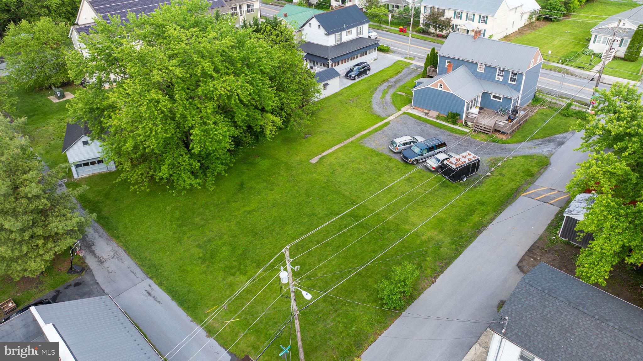 HEDGESVILLE - Commercial Sale