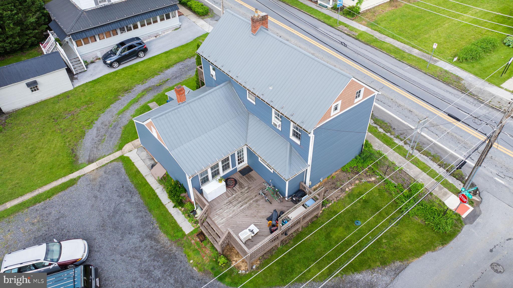 HEDGESVILLE - Commercial Sale