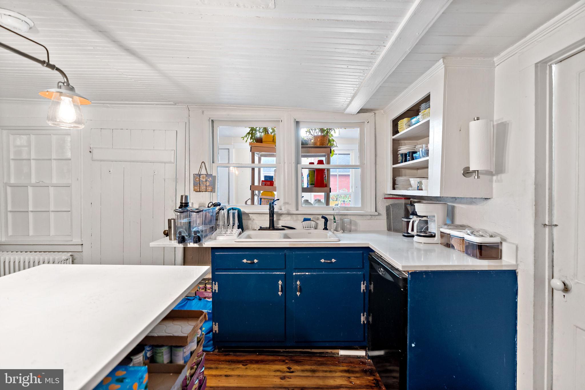 HEDGESVILLE - Commercial Sale