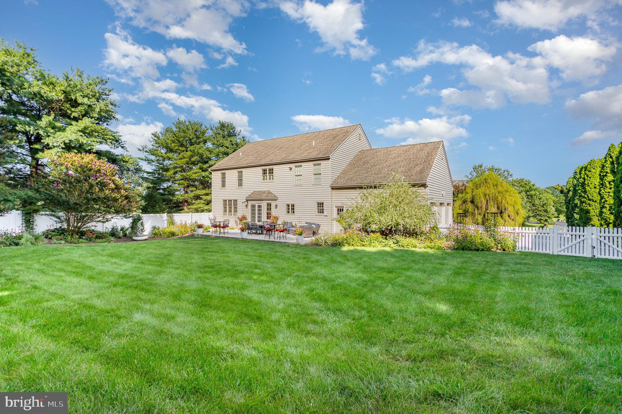 THE MEADOWS - Residential